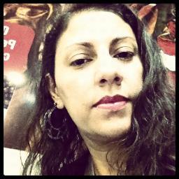 Jornalista/ Mãe e educadora de dois. Úteros não são túmulos, são o berço sagrado da vida. Não tenha medo desse presente maravilhoso de Deus.