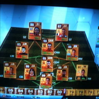 I duplicate on FUT 13 Xbox Live. My Gamertag is RxTweedy34. DM me for more details. I only duplicate good players with 83 overall up or informed.