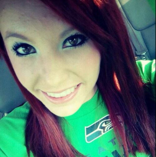 shelbi_lofton's profile picture. Dat red head girl 
ROll TIDE && OLE MISS
Baby, you know you a song that makes wanna roll my windows down and cruise.