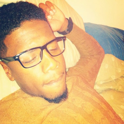College Student/ LaidBack ass dude , Some niggaz save hoes, Im not that Heroic.. 
Follow My Personal Tweets @MikeBilli