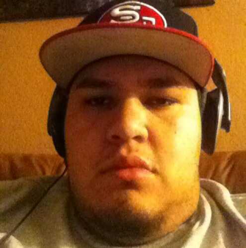 therealwholio's profile picture. 