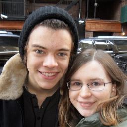 I met Harry Styles, Liam Payne and Zayn Malik outside Ed Sullivan theatre in NYC on 12/6/12!! :) Best day of my entire life! Harry said: Yeah we kissed 8/6/13♡