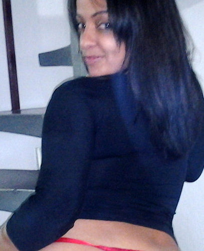 Sou uma Girl' muito divertida ... ke adora fazer AMIZADES seja do nível ke for.Me segue @Abusadinha29  Ke eu te sigoo =] ok's http://t.co/ESiTOeOC