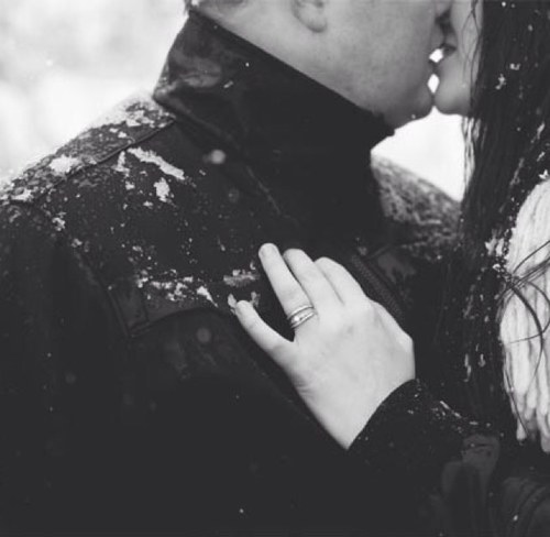 EMRwife's profile picture. Stay Safe At Night. Sleep With A Paramedic. ~ mom of 2 & wife of a paramedic! Check out our blog! ❤