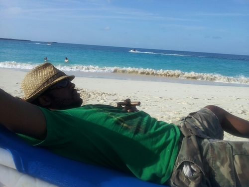 OteroBaite's profile picture. Husband, proud Dad, T1DM parent, sun seeking island life reggae music lover !