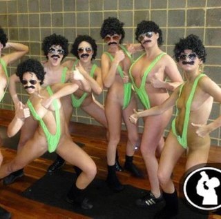 BeCaughtDead's profile picture. Tweet pictures of people doing things you wouldn't be caught dead doing to @becaughtdead