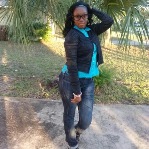 adee_thang's profile picture. No need: Just Follow & I'll Follow Back..