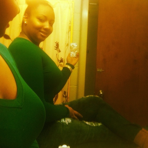 Pretty college girl attending #teamEMU. Love laughing and being around ppl who love me. One main goal in life is being #TeamSuccessful #TeamPrettyGirl