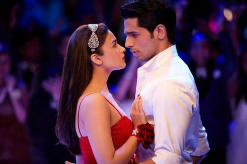 The FIRST and ORIGINAL Fanclub for actor Sidharth Malhotra,Follow us forall the latest news and updates on this charming B'town gentleman! P.S.He follows us ;)