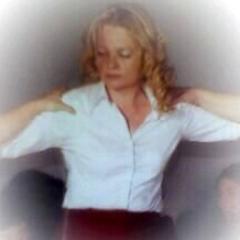 AnnaKyritsi Profile Picture