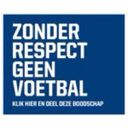 Reporter voor http://t.co/sKz1oBct | Voetballiefhebber | Levensgenieter | Een dag zonder voetbal, is een dag niet geleefd! | reporter.r.vandijk@hotmail.nl