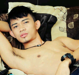 radith36's profile picture. 
