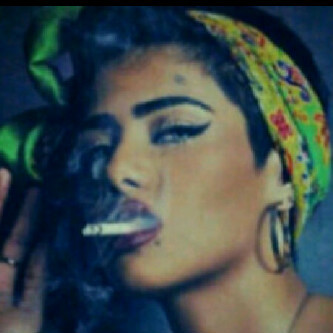 Ana ftah t3sh8 waldt'ha bjnoon ♡♡♥