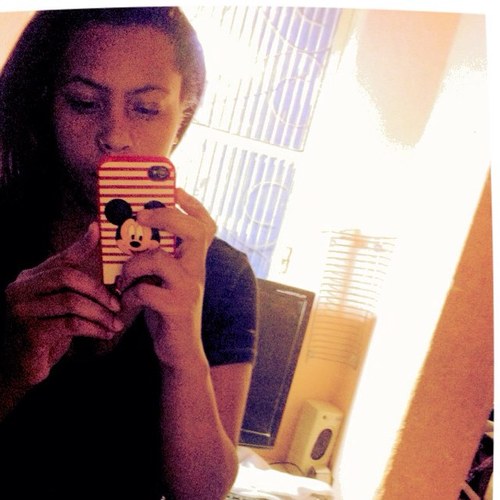 Mboowrie's profile picture. 