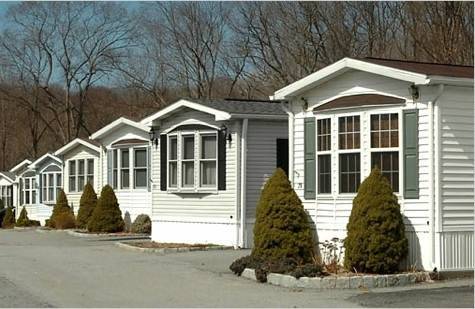 Real Estate Investor and Owner of http://t.co/KHkLRbd4YV.  Entrepreneur, Father of one, avid hockey fan, and huge supporter of efficient use of time and money.