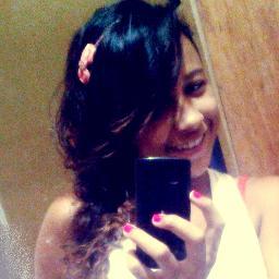 Peixiana,estudante,alegre,de bem com a vida.Secretaria no LEO JUNIOR JCM de Cedro.