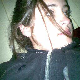 oi , meu nome é Arianne , mas pode me chamar por nanny , sou de curitiba-pr , amo meus amigos @NikollydaLari_  ,  @toyvinicius , beeeijos