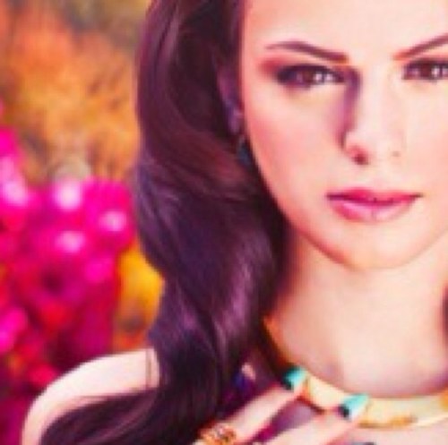 My name's Krista & I think Cher Lloyd rules.♥ I don't sugar-coat s**t so hate all ya' want. janoskians+beaubrooks+nickiminaj☺..NO stalkers thanks