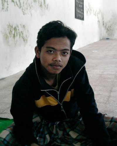 kuasailah teknologi dan genggam dunia