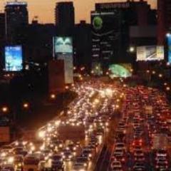 Información oportuna del tráfico en Caracas. Reporte de accidentes, recomendación de vías alternas, etc.