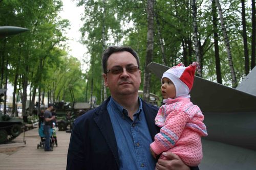 воспитываю дочурку