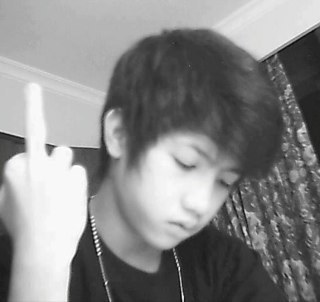Basura ang Chicser tapos Jejemon ang fans. Bago makipagaway siguraduhing marunong magEnglish. DI ITO YUNG PAGE SA FB. 2 Girl Admins DIRECTIONER. \m/