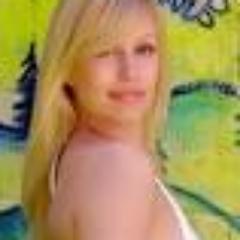 Larissa05353196's profile picture. 