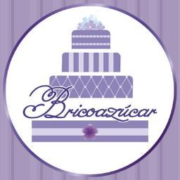 Repostería creativa, tartas personalizadas decoradas con fondant, cupcakes, galletas y venta de todo tipo de artículos. Talleres y cursos en Zaragoza.