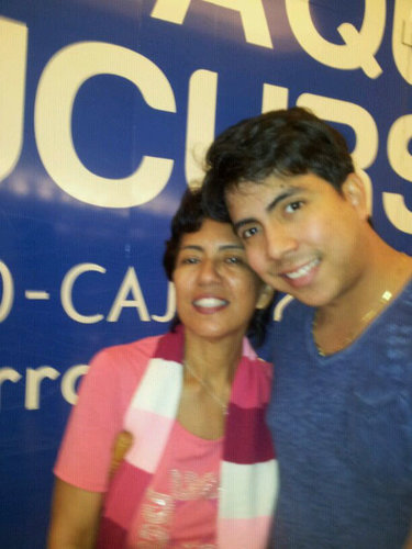 AracellySamudio's profile picture. Alegre, buena amiga, sincera y buena persona.
Para mi Dios  existe...Todos los días lo compruebo.