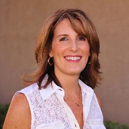 laurabuser's profile picture. 