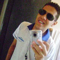 18 anos, Técnico de Informatica 
Analista e Desenvolvedor de Sistemas...