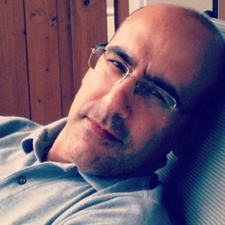 VincenzoMemmola's profile picture. twitto quello che mi piace