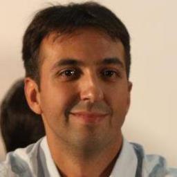 Advogado, especialista em Direito Público. Assessor jurídico do TCE-PR.