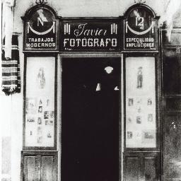 Desde la tradición al futuro. 80 Años al servicio de la fotografía.
