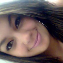 ela é um poço de qualidade e defeito e cada jeito dela é uma emoção ♪