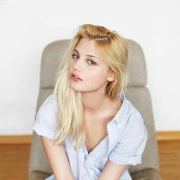 Well there goes my interest flying out the window. Seventeen. Slytherin. Definitely not your friend. {Multi-RP • Multi-era}
