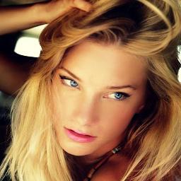 Melo22Nika's profile picture. 