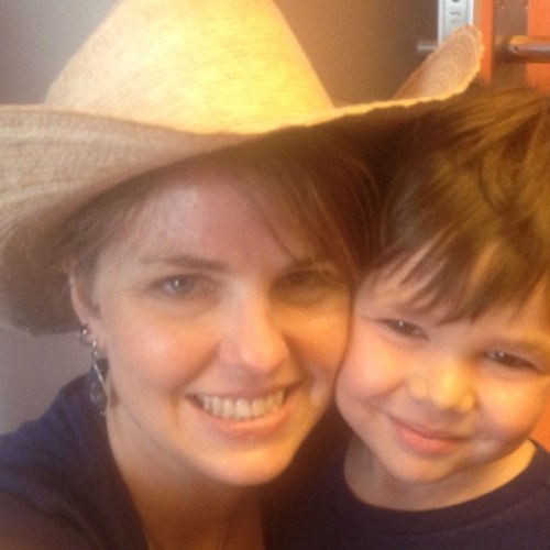 tertalq's profile picture. MOM of two boys, photographer, graphic designer, crafter & blogger (kind of :-D) http://t.co/mMvF8l9Q
http://t.co/DSpWpIt6