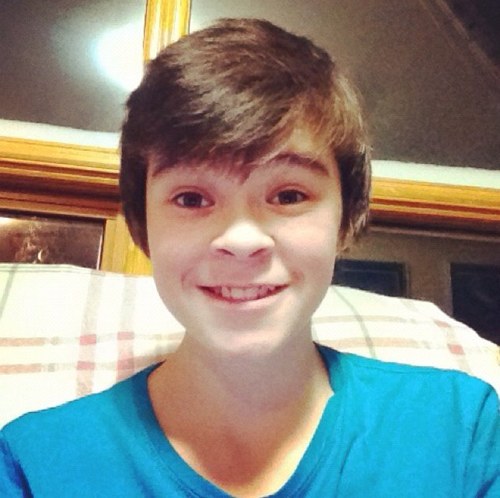 Follow meh :)
