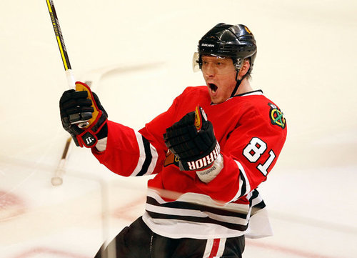I play for the Chicago Blackhawks 
#81