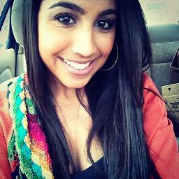 Fashion grad. Makeup Geek. Sushi enthusiast. Follower of Christ. ✝