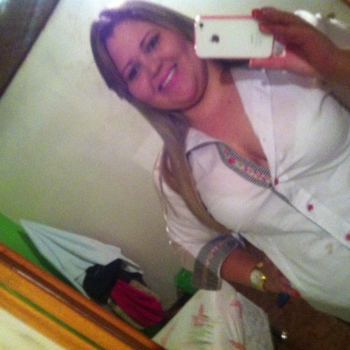 sorria sempre  isso confunde as pessoas!!