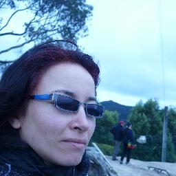 florlilira's profile picture. 