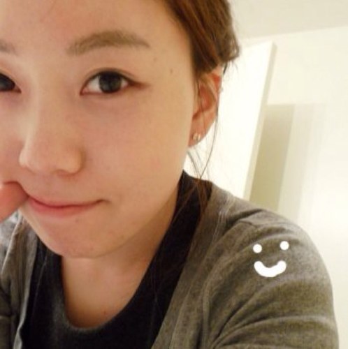 lilly_hj's profile picture. *