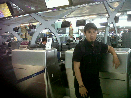Selalu menitipkan anak dan istri tersayang kepada Alloh SWT...