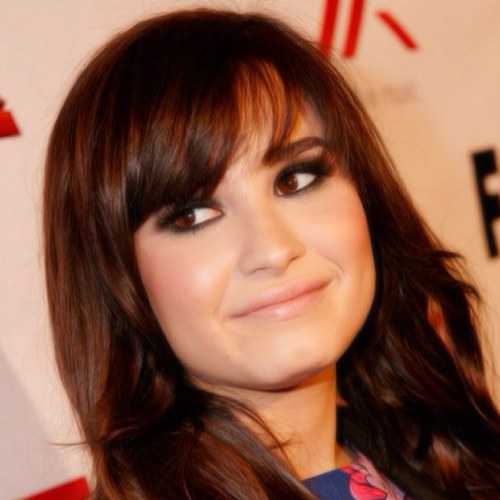 leSonnyMunroe's profile picture. I'm Aria's chauffeur because she is the awesomest person around, so yeah. *bows down to @LeAriaMont* i'm @leJessMariano's girl :3