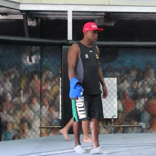 Edivaldo Badola
Atleta Olimpico de boxe, Atleta Panamericano, Tri-campeao Brasileiro, Campeao do torneio das estrelas Campeao circuito olimpico, Coach de Boxe
