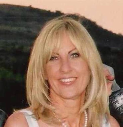 Media owner with passion for healthy food that's delicious, good wine, great design, world travel and world class hotels and restaurant