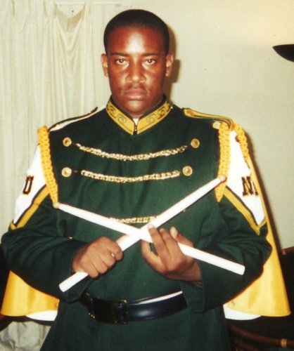 lthegr8's profile picture. Percussionist