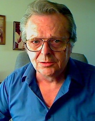 I'm looking to meet a lot  of new and interesting people on here, people I can learn from  and maybe some people I can teach a couple of things to.